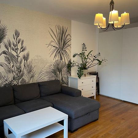 ורשה Family Apartment On Saska Kepa מראה חיצוני תמונה