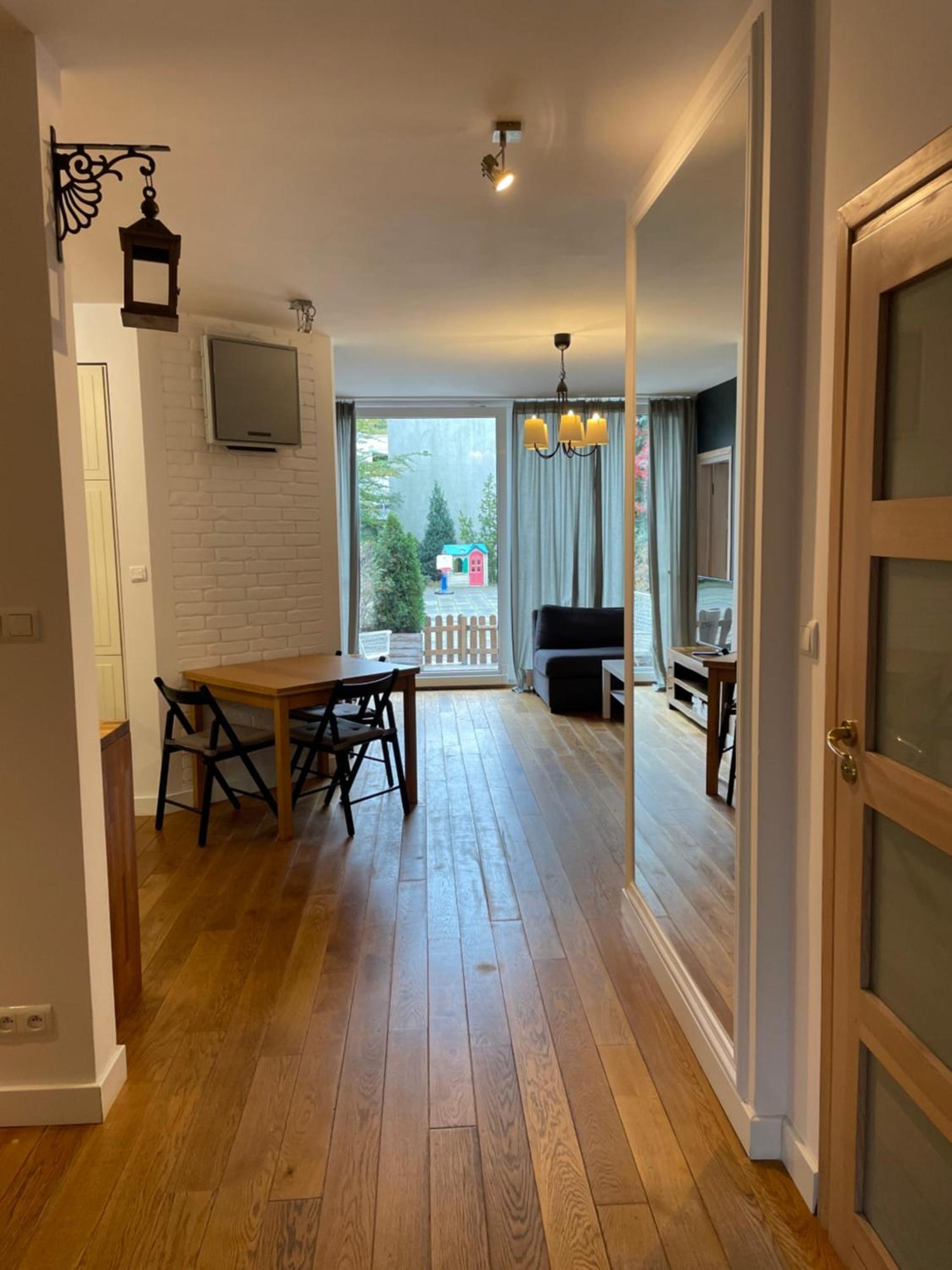 ורשה Family Apartment On Saska Kepa מראה חיצוני תמונה